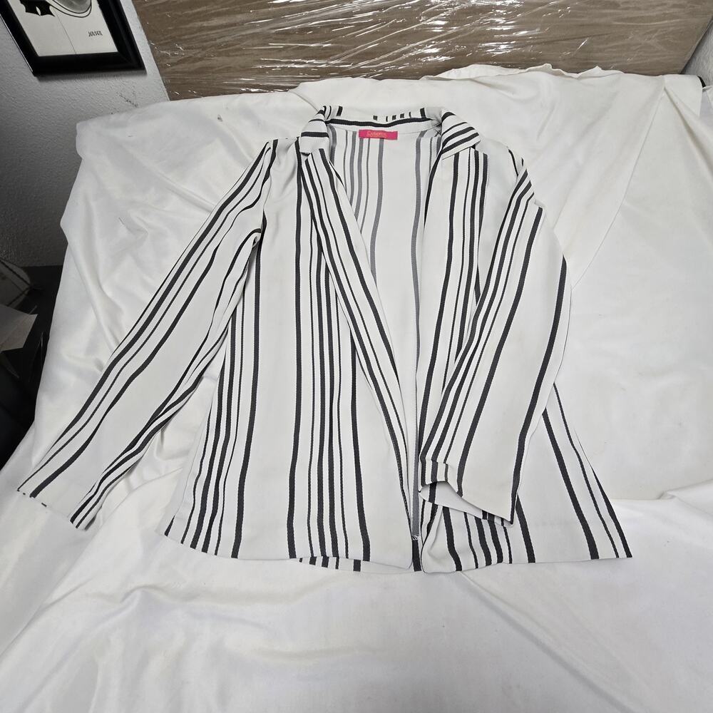 Catherine Women's Light Striped Jacket Size Medium Black White Open Front